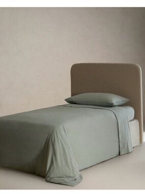 Zara Home Twin Gingham Duvet + Sheet Set